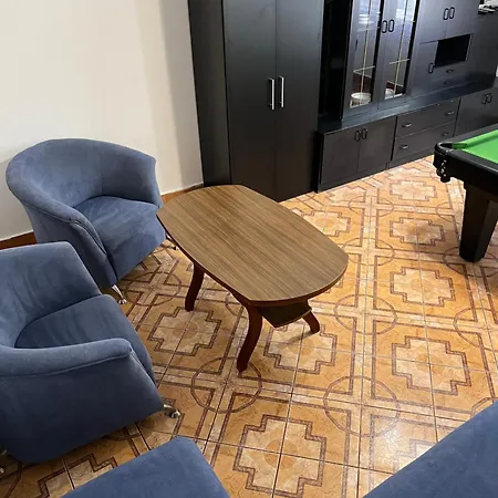 Dom Z Grillem Niedaleko Kapieliska شقة