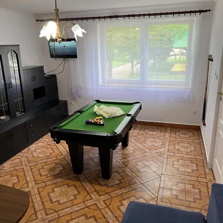 Dom Z Grillem Niedaleko Kapieliska Zaszkow