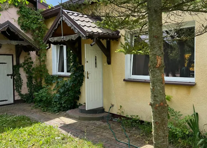 Dom Z Grillem Niedaleko Kapieliska